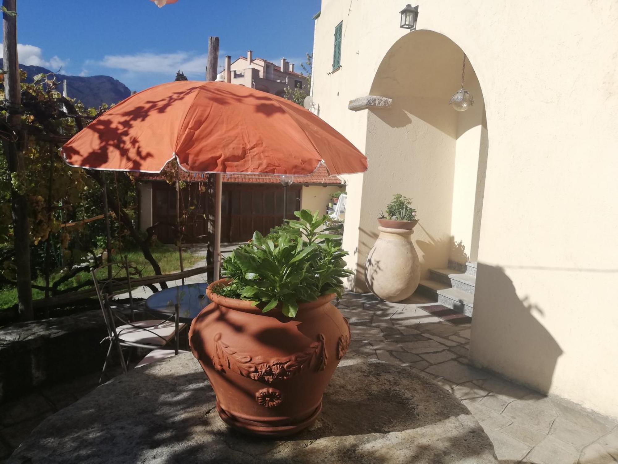 A Ca' Du Risso - Appartamento - Sea & Outdoor For Families, Bikers And Climbers Calice Ligure Exterior photo